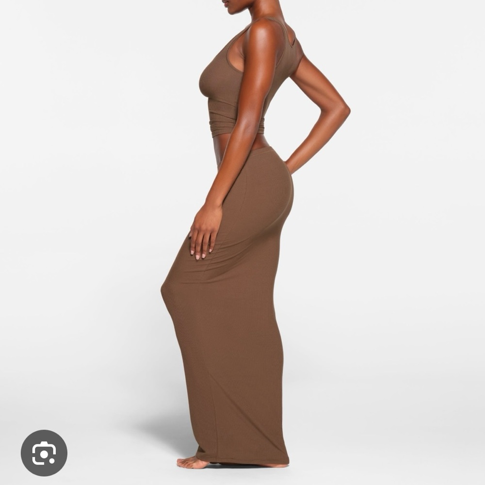 *NWT* Skims Soft Lounge Maxi Skirt- color oxide